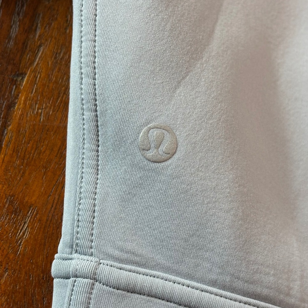 Lululemon Rogue Renegade Zip Up Hoodie Blue Grey Cropped Jacket Size 4 - Picture 9 of 10